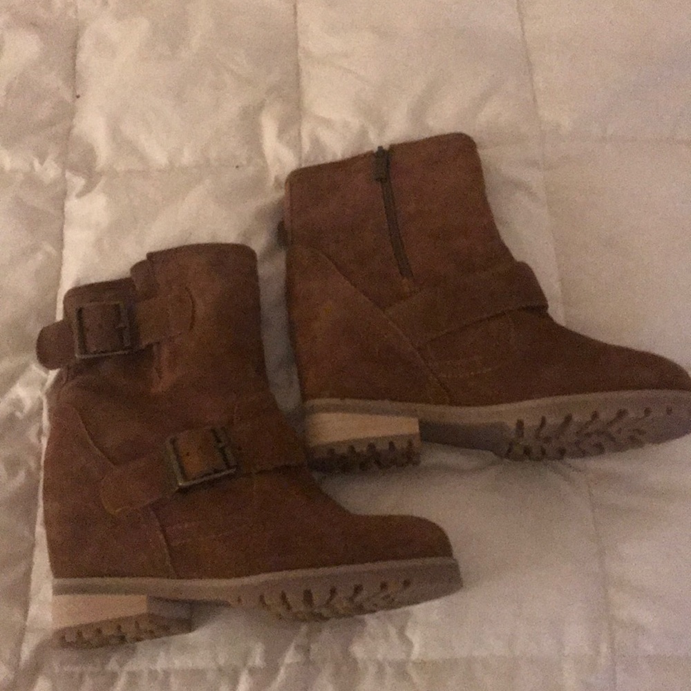 Sbicca Camel Hidden Wedge Boot